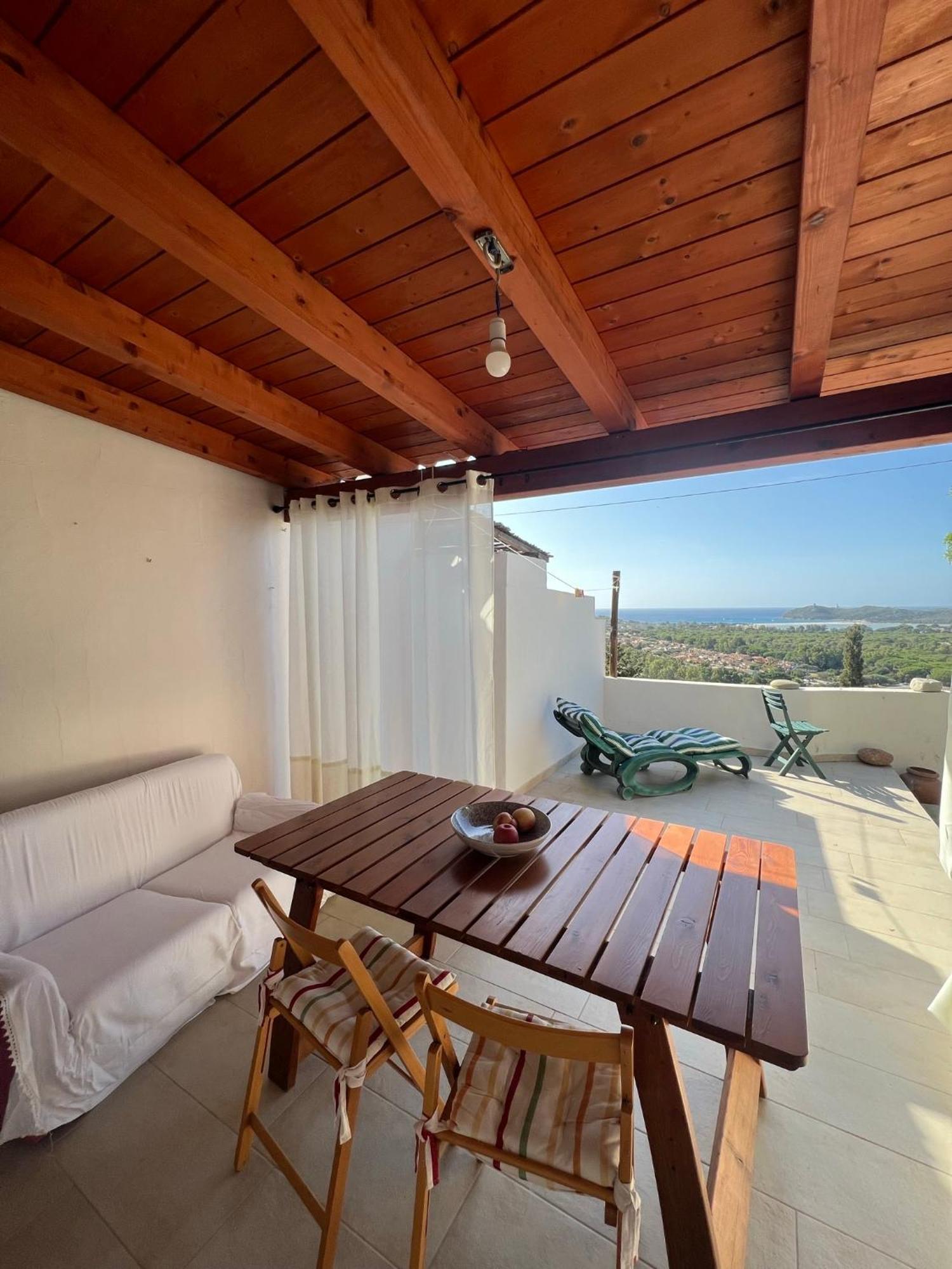 Holiday home Carlotta's House *